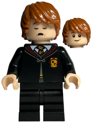 Ron Weasley - Gryffindor Robe Clasped, Black Medium Legs, Sleeping / Awake